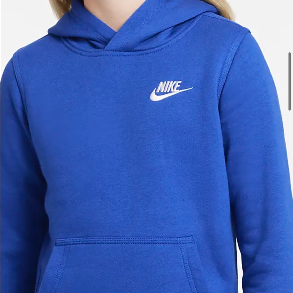 Blue Nike hoodie 💙🦋